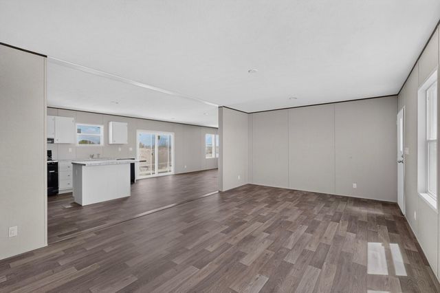 533 Hill Road NE, Rio Rancho, NM 87144