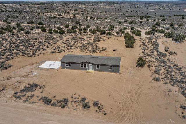 533 Hill Road NE, Rio Rancho, NM 87144