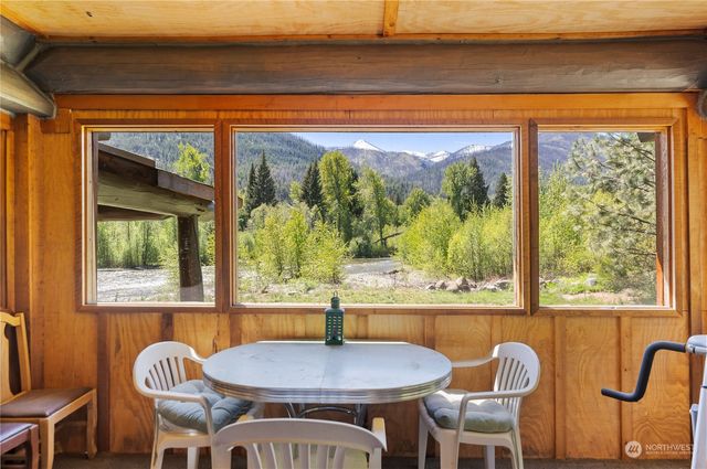 19 Twispavia Lane, Twisp, WA 98856