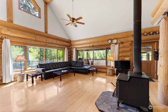 19 Twispavia Lane, Twisp, WA 98856