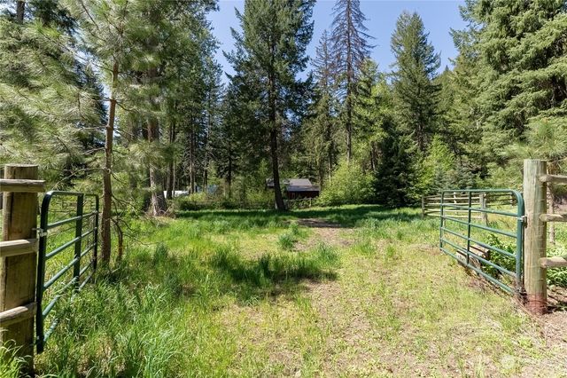 19 Twispavia Lane, Twisp, WA 98856