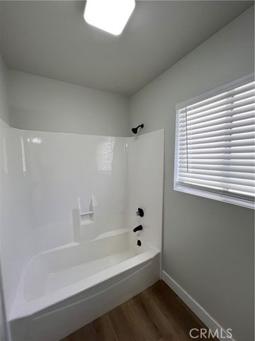 801 W 124th, Los Angeles, CA 90044