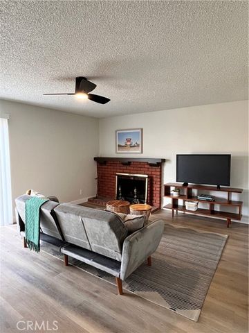 801 W 124th, Los Angeles, CA 90044