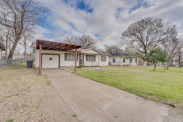 9631 Silver Meadow Drive, Dallas, TX 75217