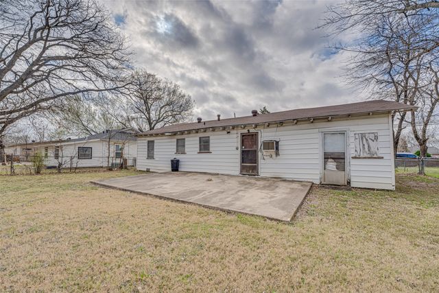 9631 Silver Meadow Drive, Dallas, TX 75217