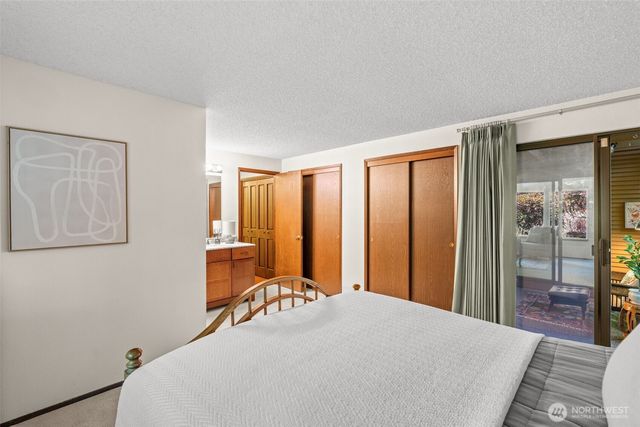 6001 44th Avenue NW, Gig Harbor, WA 98335