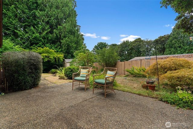 6001 44th Avenue NW, Gig Harbor, WA 98335