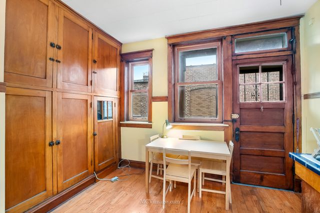 5464 S Woodlawn Avenue 3E, Chicago, IL 60615