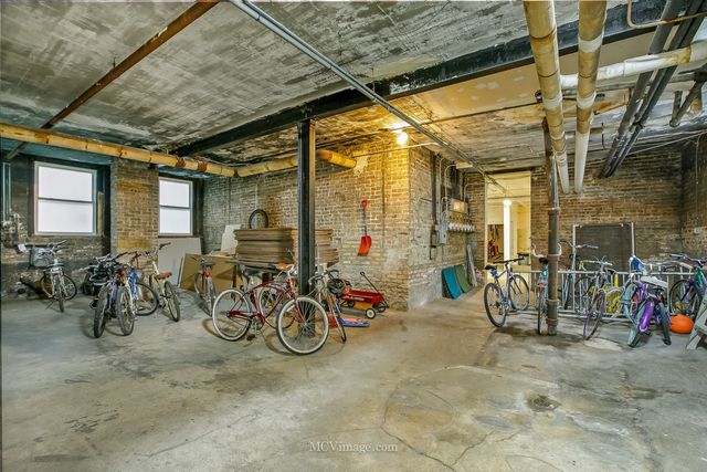 5464 S Woodlawn Avenue 3E, Chicago, IL 60615