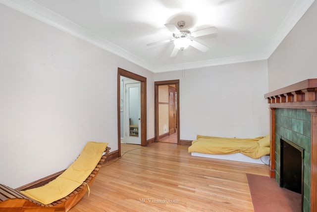 5464 S Woodlawn Avenue 3E, Chicago, IL 60615