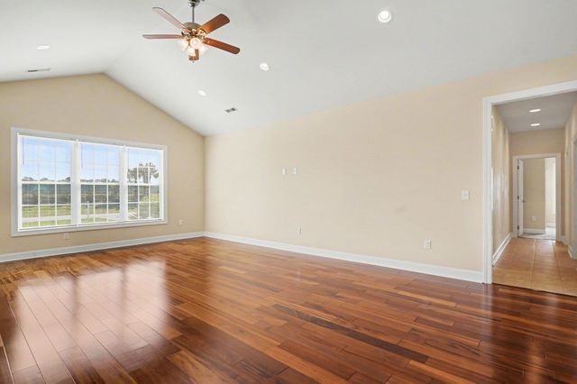 601 Gayle St., North Myrtle Beach, SC 29582