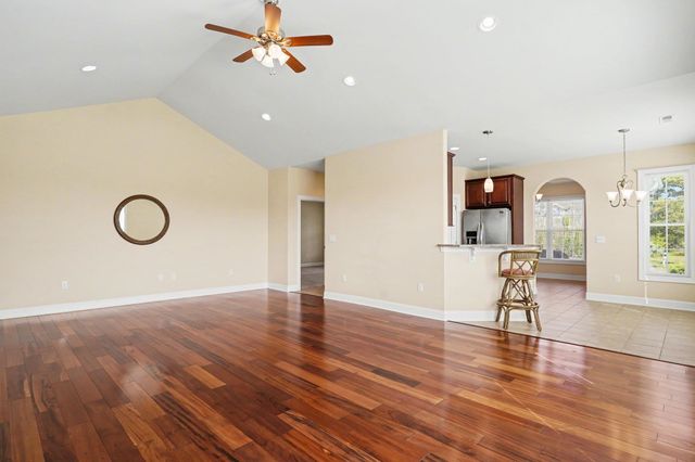 601 Gayle St., North Myrtle Beach, SC 29582