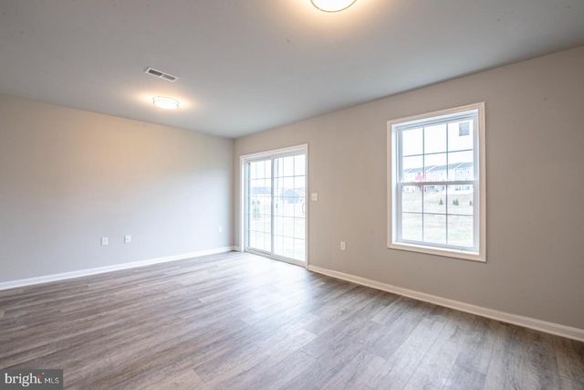 246 HUDSON BLVD, Red Lion, PA 17356