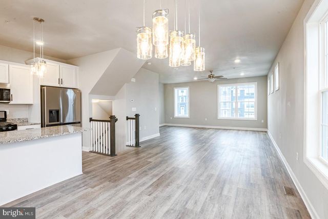 246 HUDSON BLVD, Red Lion, PA 17356