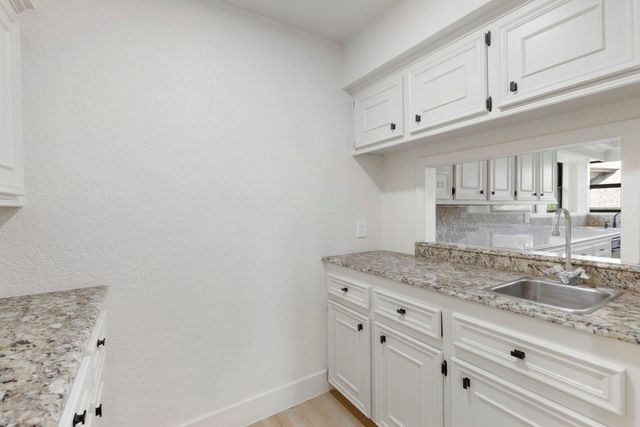 190 Dawns Edge Drive, Montgomery, TX 77356