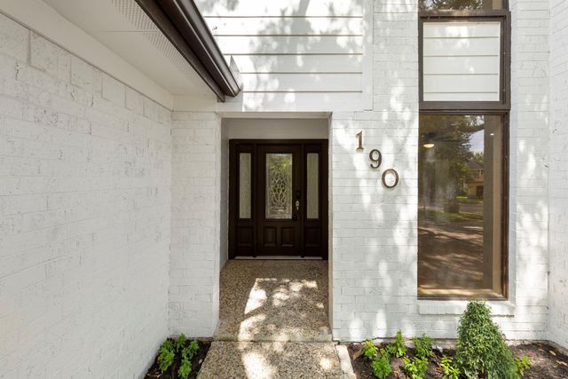 190 Dawns Edge Drive, Montgomery, TX 77356