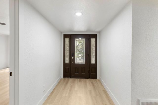 190 Dawns Edge Drive, Montgomery, TX 77356