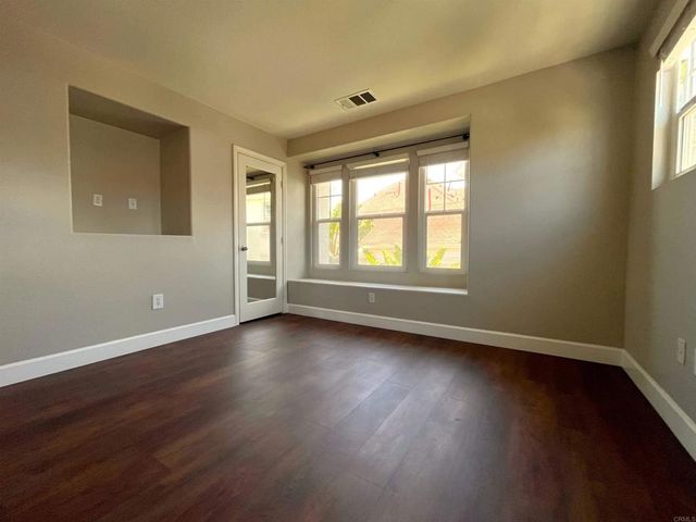 820 Harbor Cliff Way 260, Oceanside, CA 92054