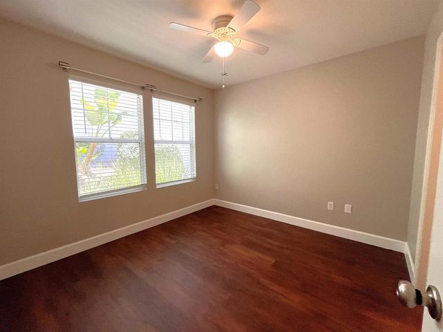 820 Harbor Cliff Way 260, Oceanside, CA 92054