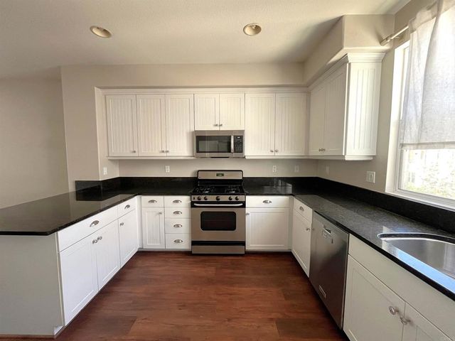 820 Harbor Cliff Way 260, Oceanside, CA 92054