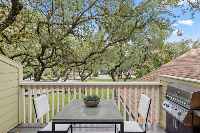 40 Cypress PT, Wimberley, TX 78676