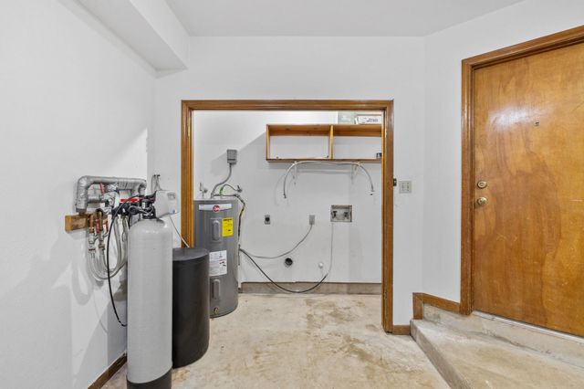 40 Cypress PT, Wimberley, TX 78676