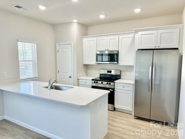2290 Marsh Hawk Street Highmark, Gastonia, NC 28052
