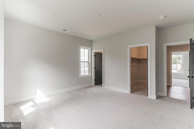 3612 CENTER DR, Alexandria, VA 22309