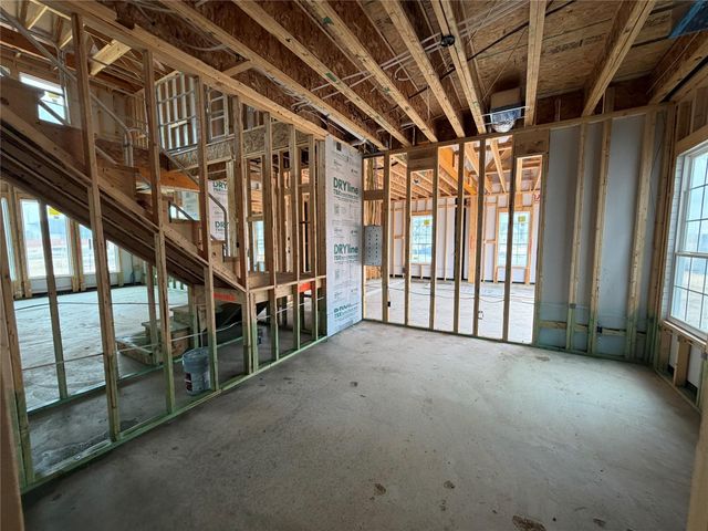 120 Clancy DR, Liberty Hill, TX 78642