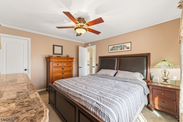 744 Wyoming Ave, Elizabeth City, NJ 07208