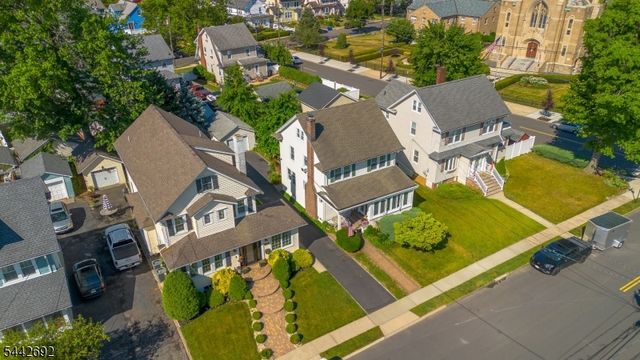 744 Wyoming Ave, Elizabeth City, NJ 07208