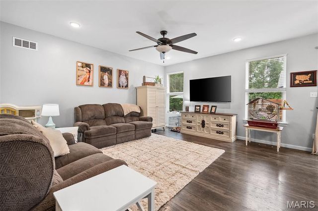 2107 Henley Woods Drive, Arnold, MO 63010