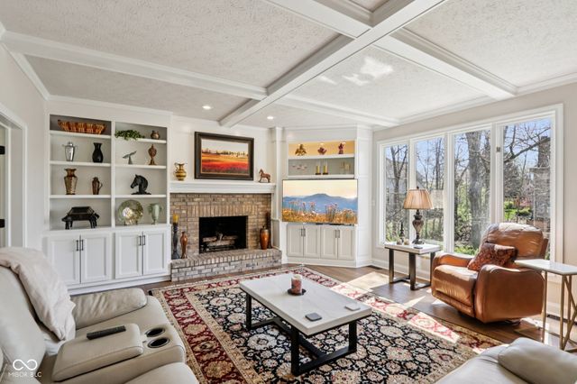 11217 Woods Bay Lane, Indianapolis, IN 46236