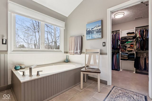 11217 Woods Bay Lane, Indianapolis, IN 46236