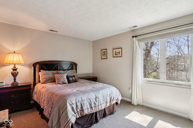 11217 Woods Bay Lane, Indianapolis, IN 46236