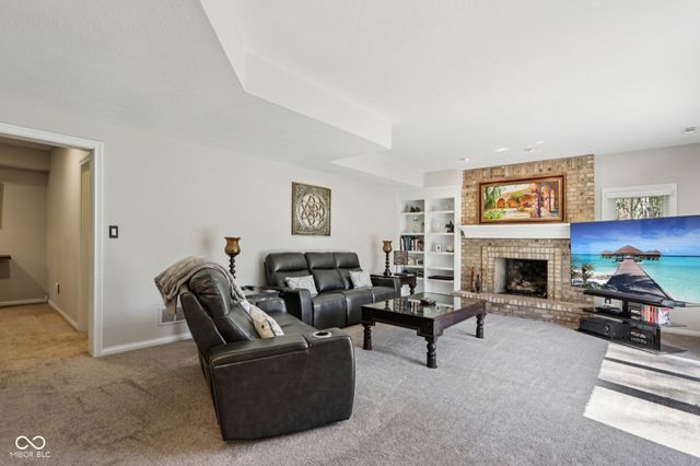 11217 Woods Bay Lane, Indianapolis, IN 46236