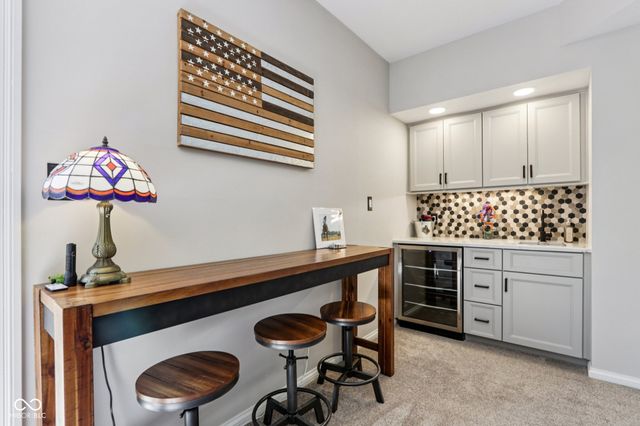 11217 Woods Bay Lane, Indianapolis, IN 46236