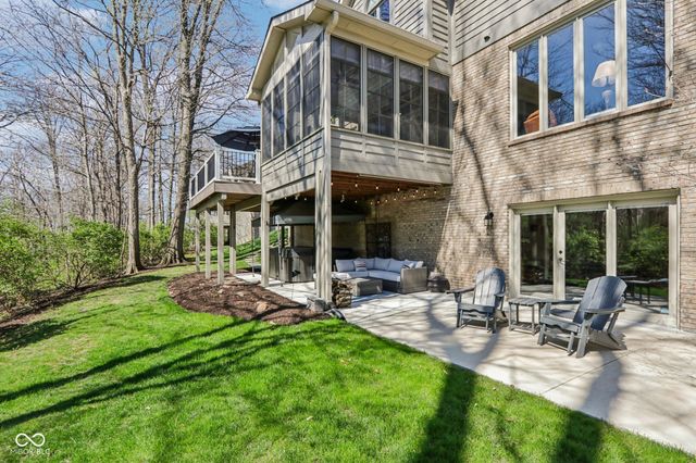 11217 Woods Bay Lane, Indianapolis, IN 46236