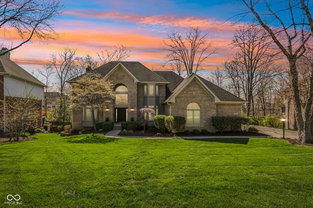 11217 Woods Bay Lane, Indianapolis, IN 46236