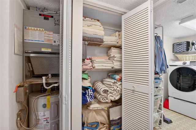 2691 SABAL SPRINGS CIRCLE 201, Clearwater, FL 33761