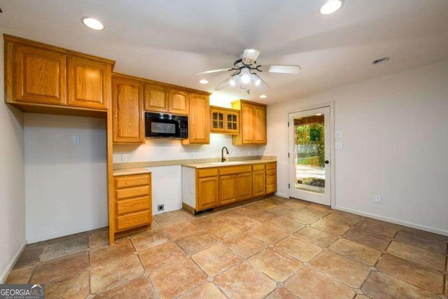 4955 H D Atha Road, Covington, GA 30014