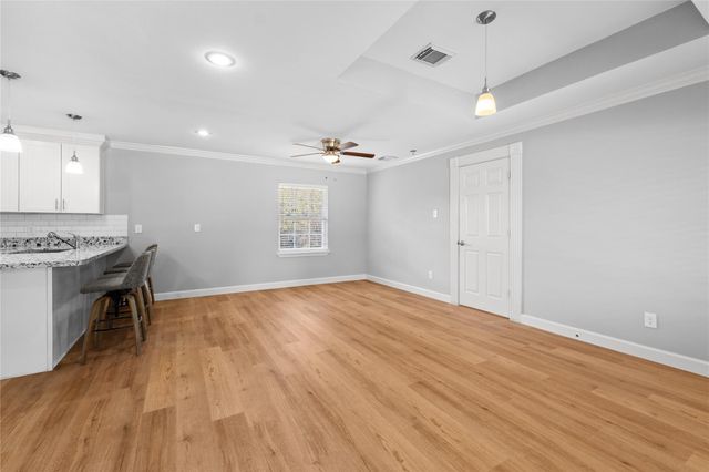 1941 Lynnview Drive, Houston, TX 77055