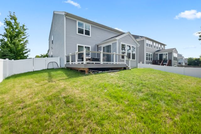 78 Gala Drive, Mundelein, IL 60060