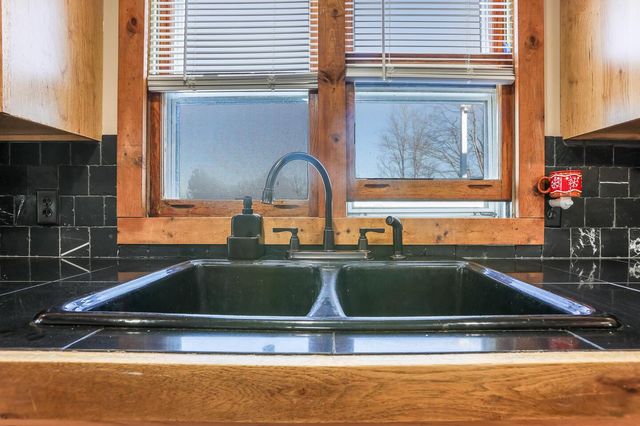 20731 State Route 664 S, South Bloomingville, OH 43152