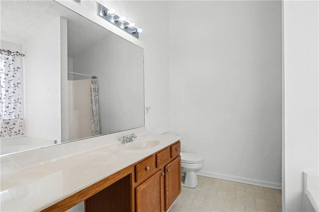 102 Weatherstone Square Drive, Woodstock, GA 30188