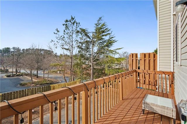 102 Weatherstone Square Drive, Woodstock, GA 30188