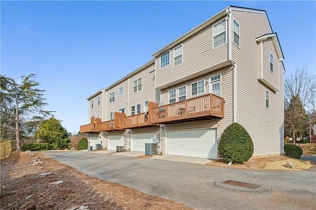 102 Weatherstone Square Drive, Woodstock, GA 30188