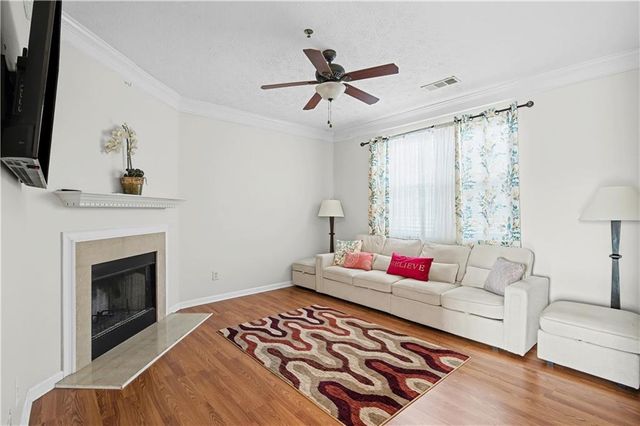 102 Weatherstone Square Drive, Woodstock, GA 30188