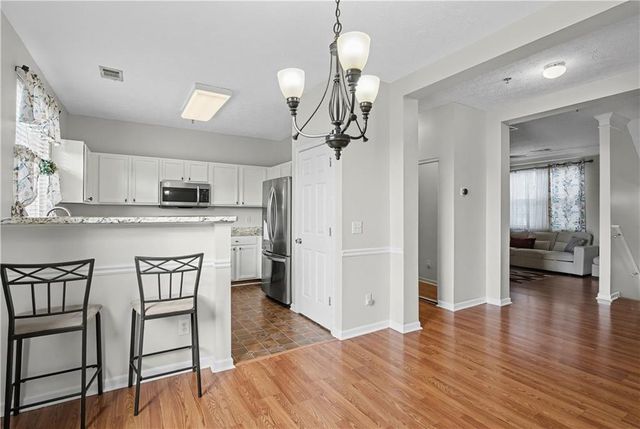 102 Weatherstone Square Drive, Woodstock, GA 30188