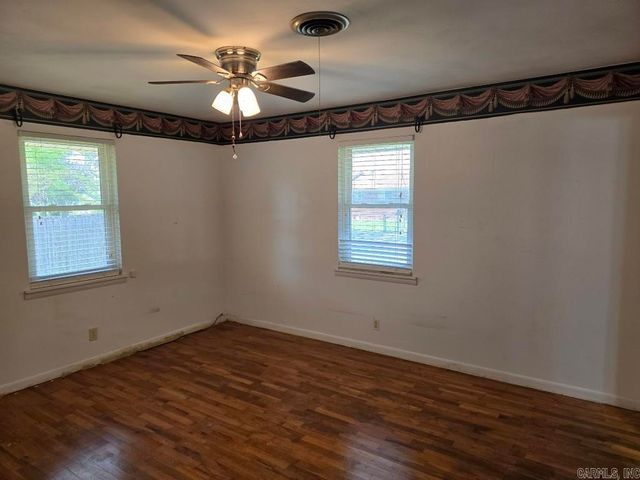 209 Cain Dr, Mccrory, AR 72101